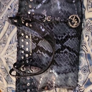 Michael Kors Embossed Snakeskin Soft Leather  Tote Never Worn